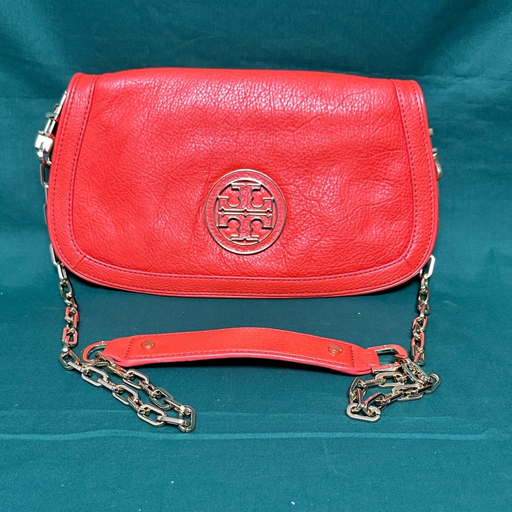 ❗️SOLD❗️Tory Burch Vibrant Red Shoulder Bag